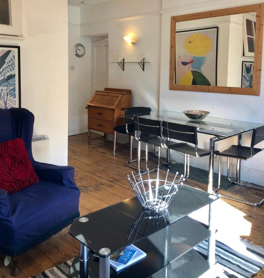 Lauras Townhouse Apartments Dressmakers Salon 巴斯 外观 照片